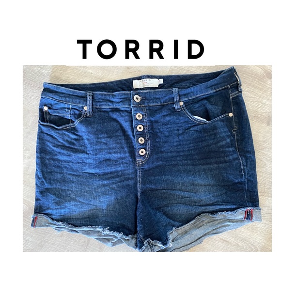 Torrid Shorts Torrid Plus Size 2 Denim Shortsfirst At Fit Front Torrid Shorts Torrid Plus Size 2 Denim Shortsfirst At Fit Front